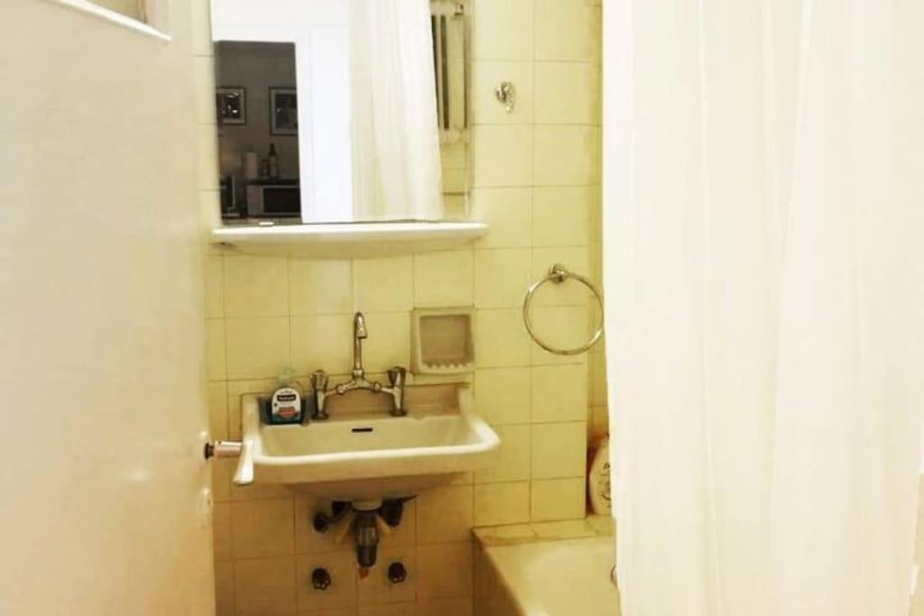 Apartment With Private Patio Athena Bagian luar foto
